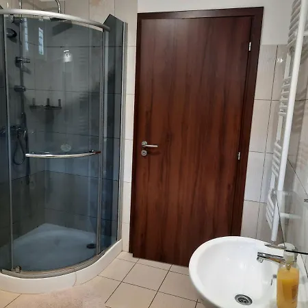 Schaffer Vendeghaz Apartment